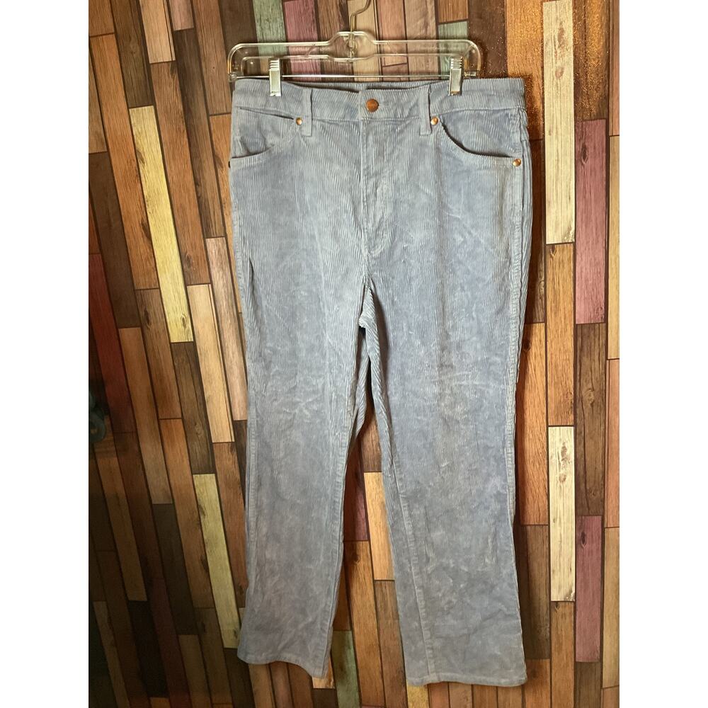 Wrangler Wild West High Rise Straight Lavender Corduroy Pants Women’s Size 31